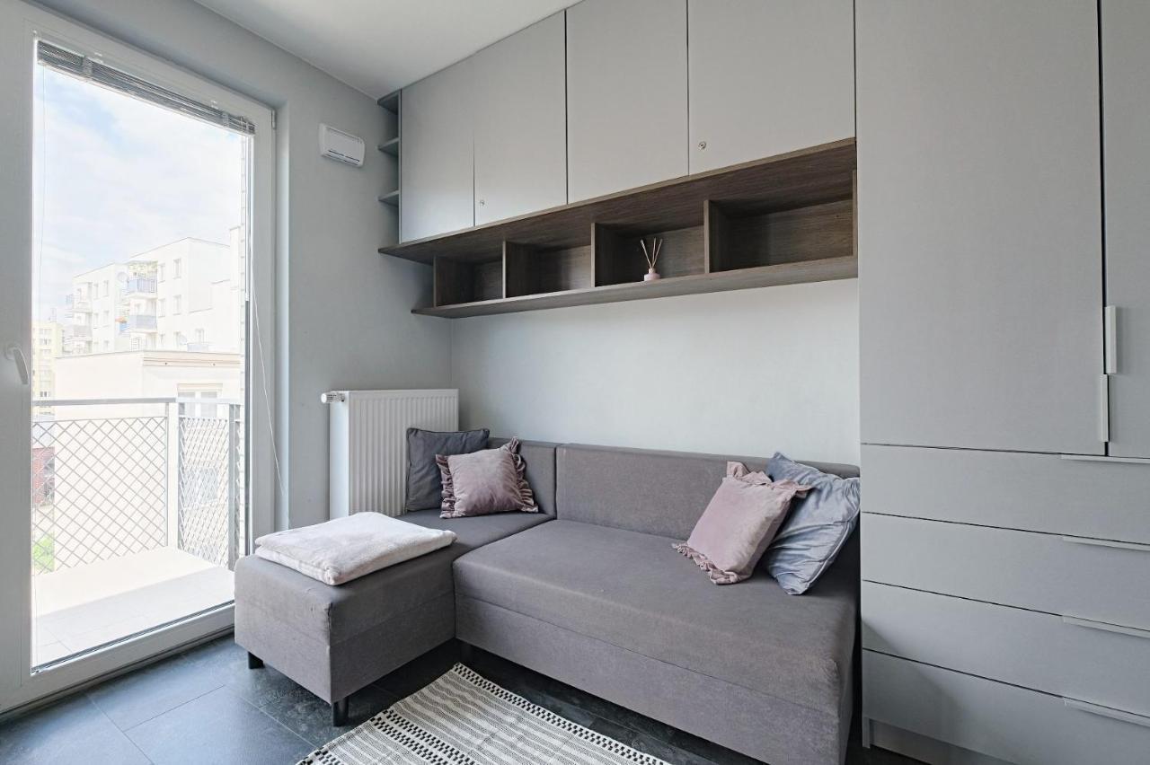 Apartament Strzelecka 24 Modern Warszawa